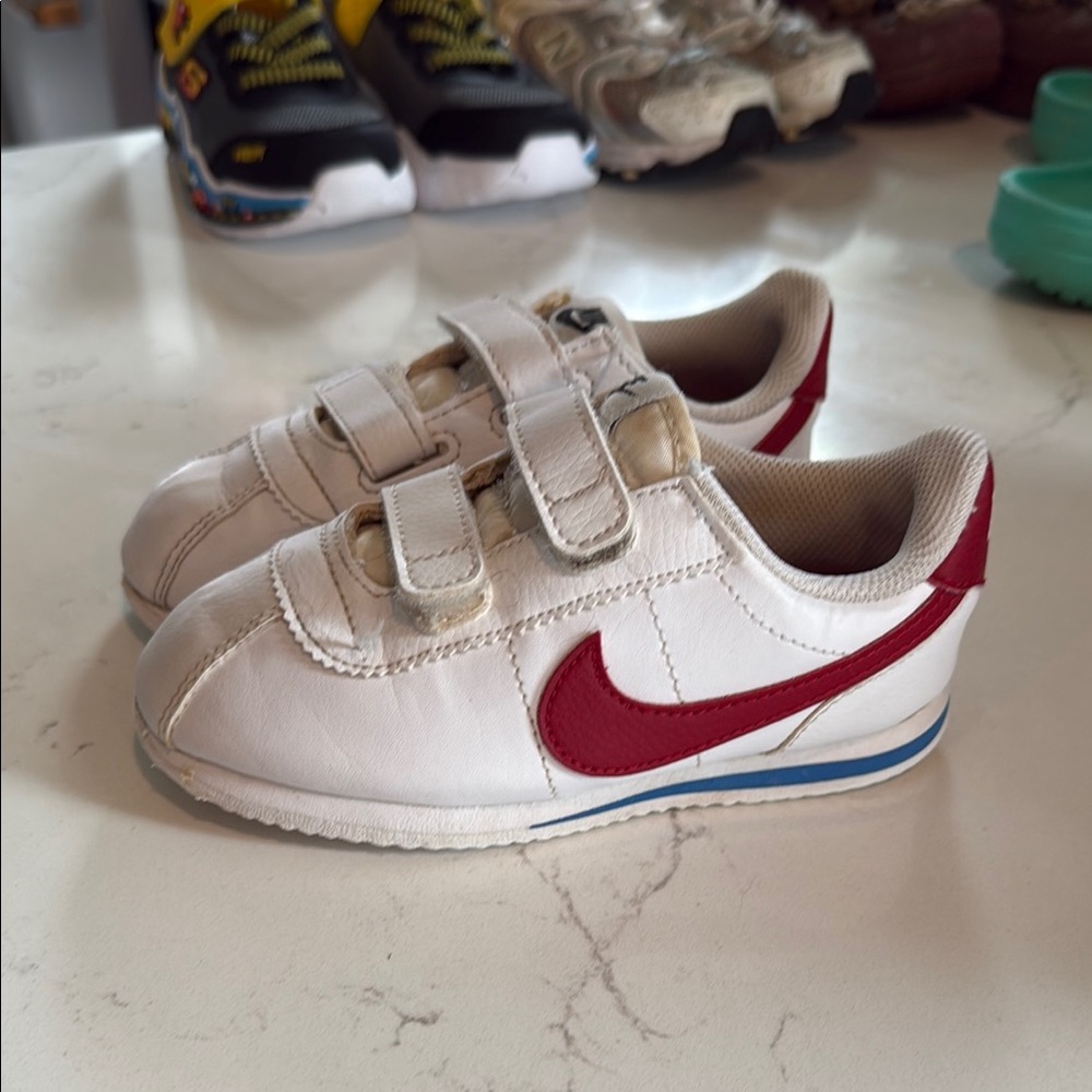 Vintage Nike White and Red Velcro Sneakers